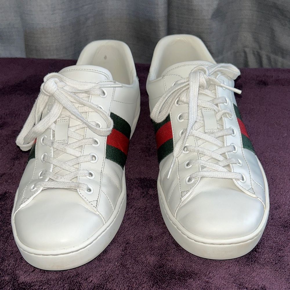 Gucci White Sneakers with Red and Green Stripes - Picture 3 of 12